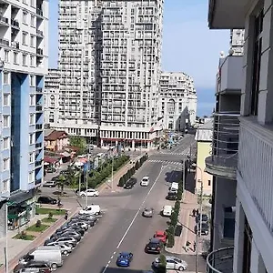  Апартаменты на явахишвили, 3 Грузия