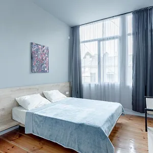 Апартаменты Cozy In Old Tbilisi, In Front Of Wine Factory, Тбилиси